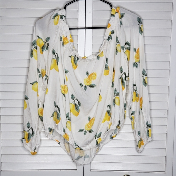 Forever 21+ Lemon Print Off the Shoulder Crop Top - Picture 5 of 14